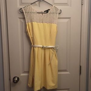 Forever 21 yellow and white dress with belt